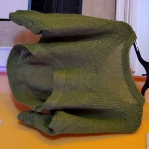 Green crop top sweater